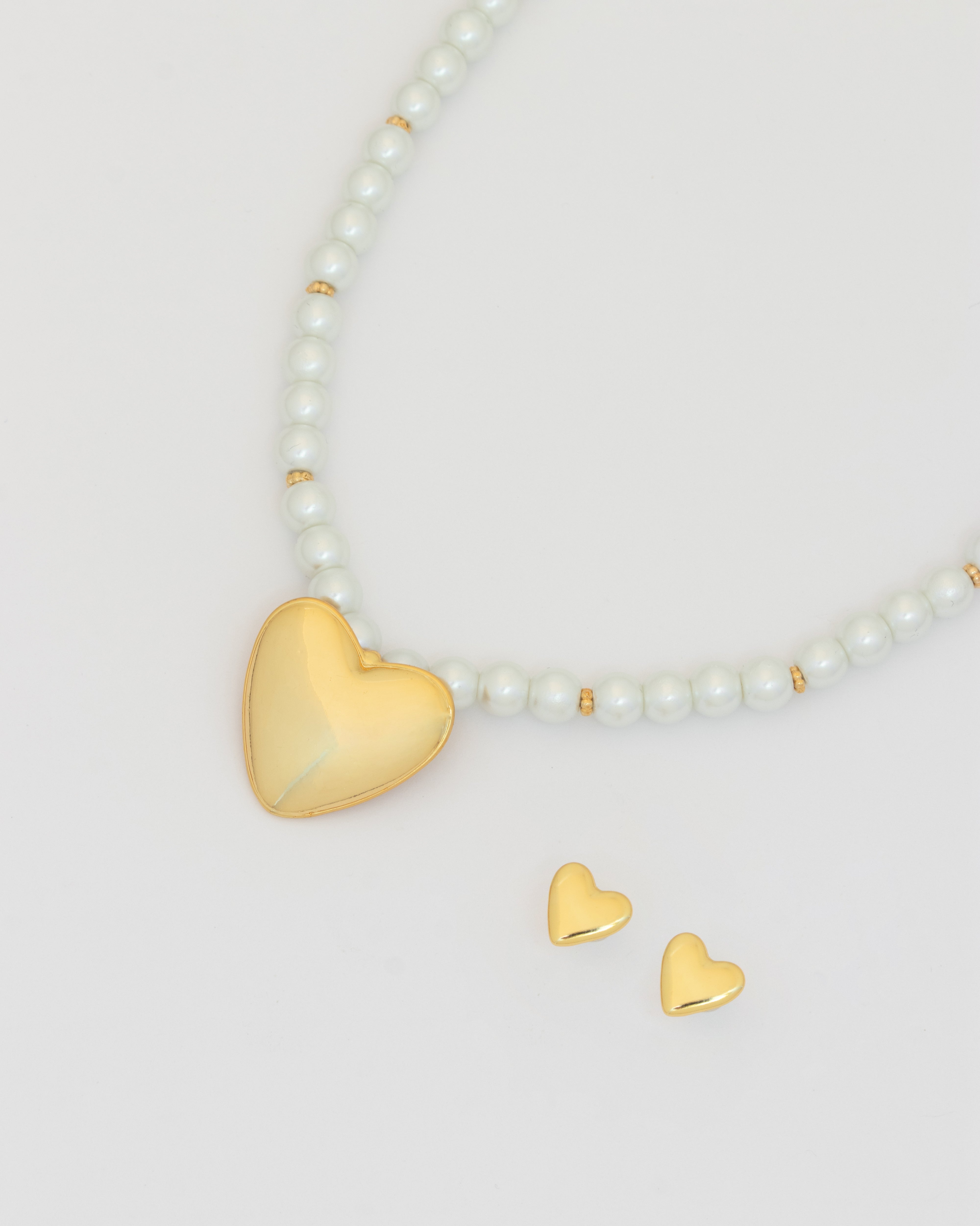 Collar Perla Maxi Corazón + Aretes