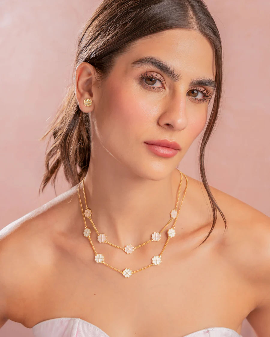 Collar Made Of Luck Blanco + Aretes