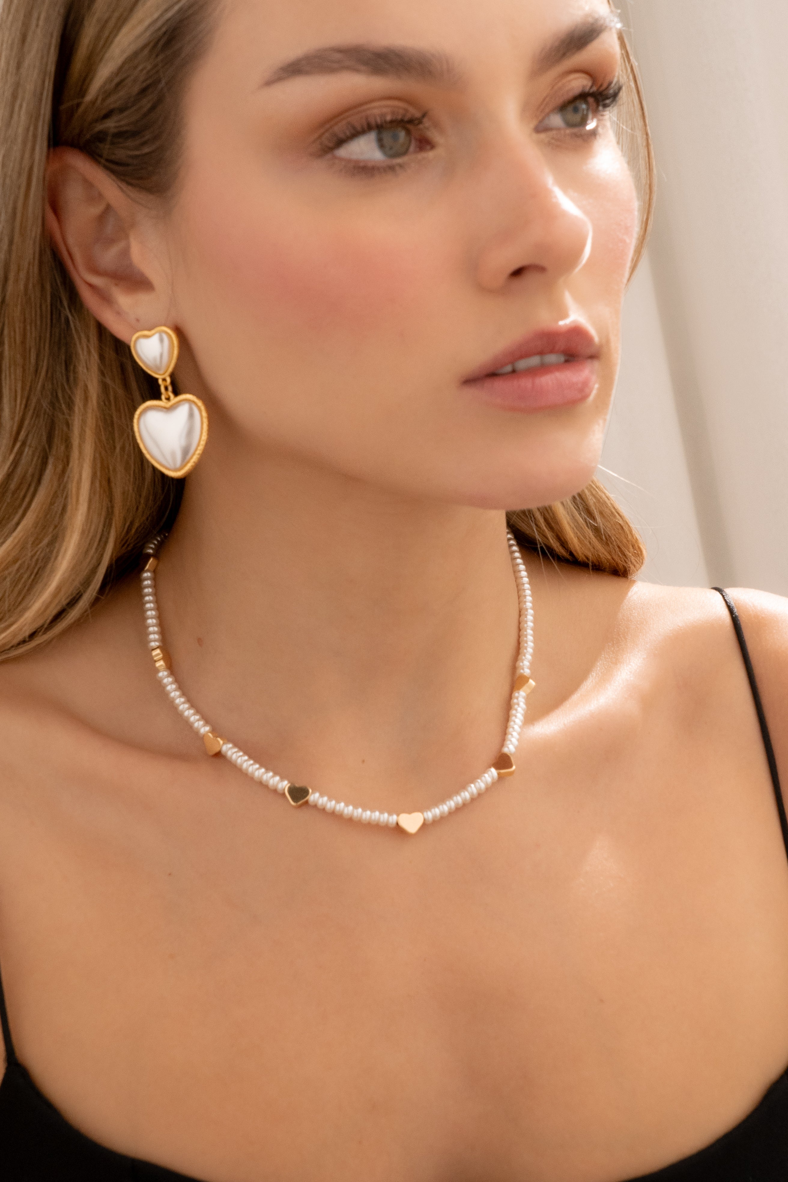 Aretes Corazón Perla Gold