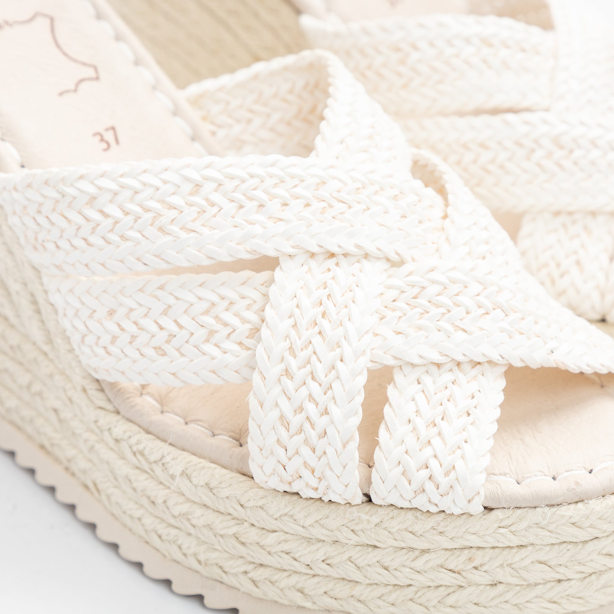 Arendal Trenza White