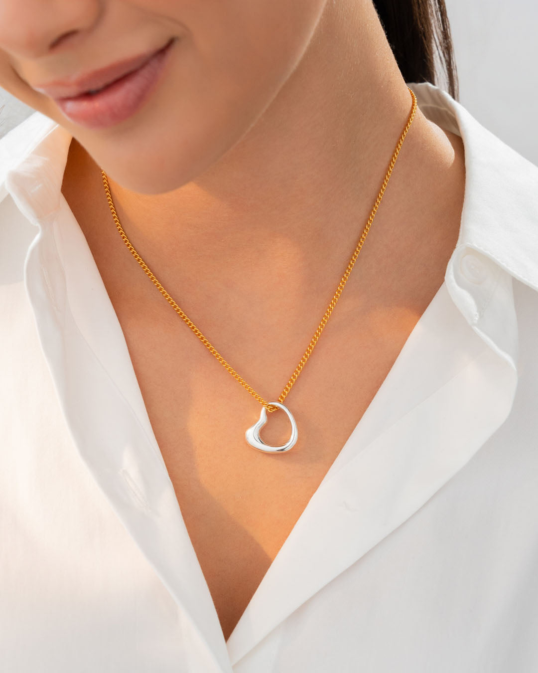 Collar Corazón Amorfo