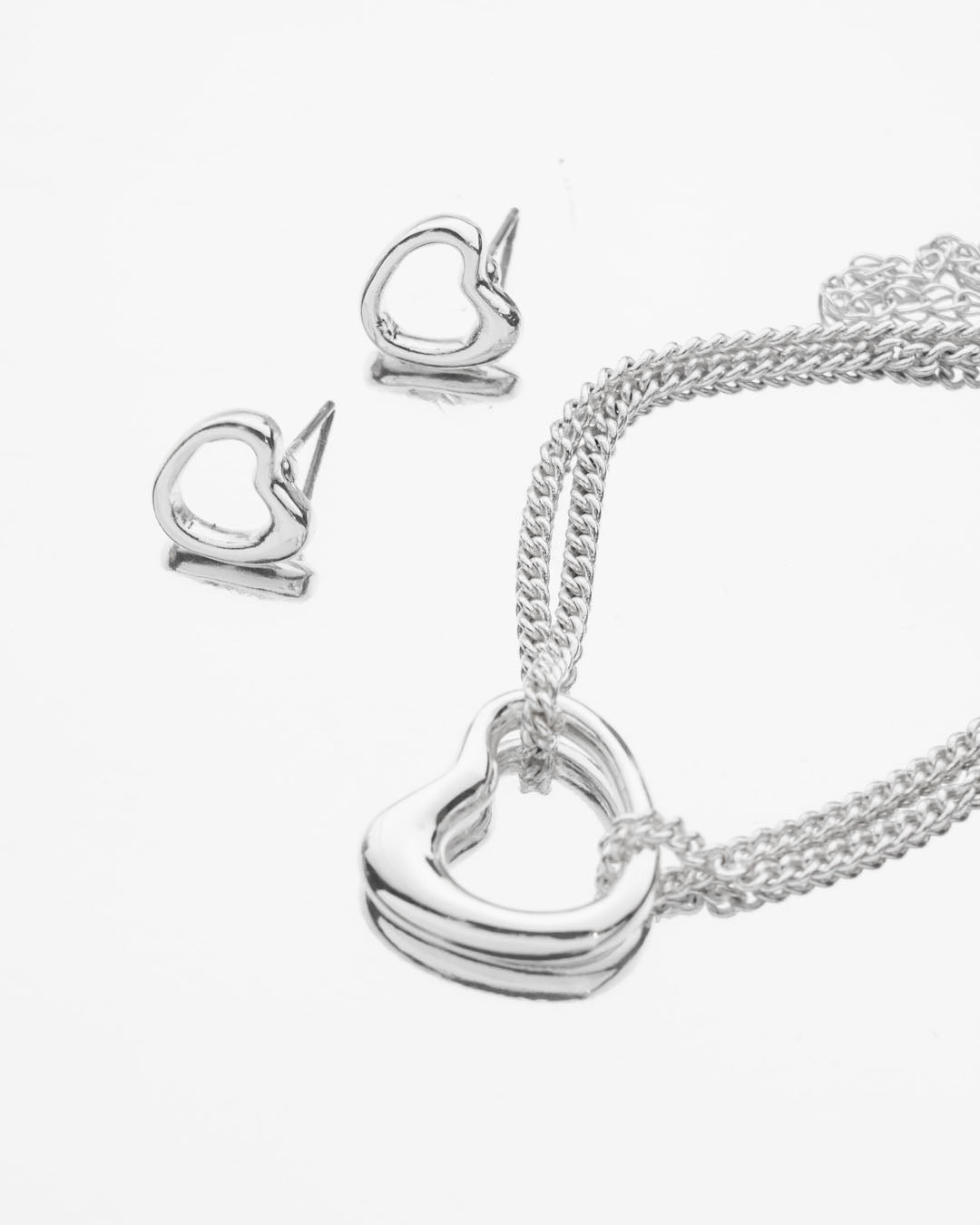 Pulsera + Aretes Corazón Amorfo Plata