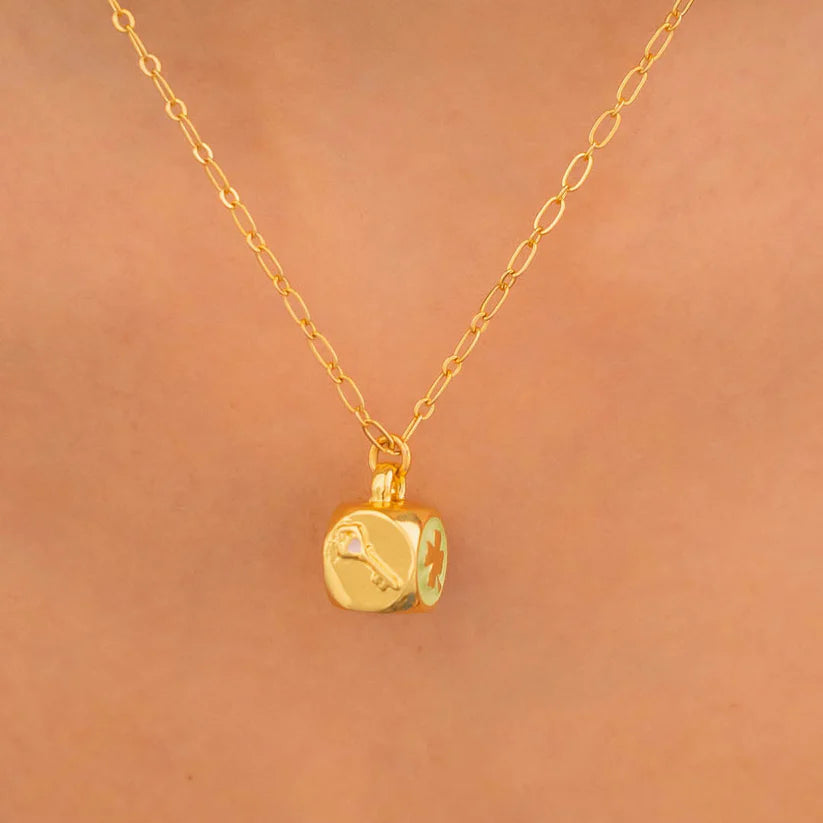 Collar Dado
