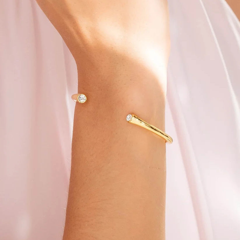 Brazalete Puntas Cristal Oro